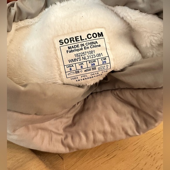 SOREL ~ Women’s Gray and White Winter/Snow Lace-Up Boots w/Fleece Lining size 8 - Picture 3 of 10